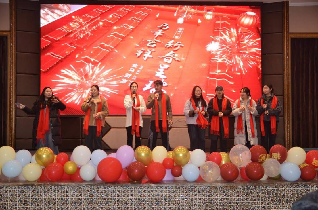 fee18320256f47f3b5b1bf5a874bd269